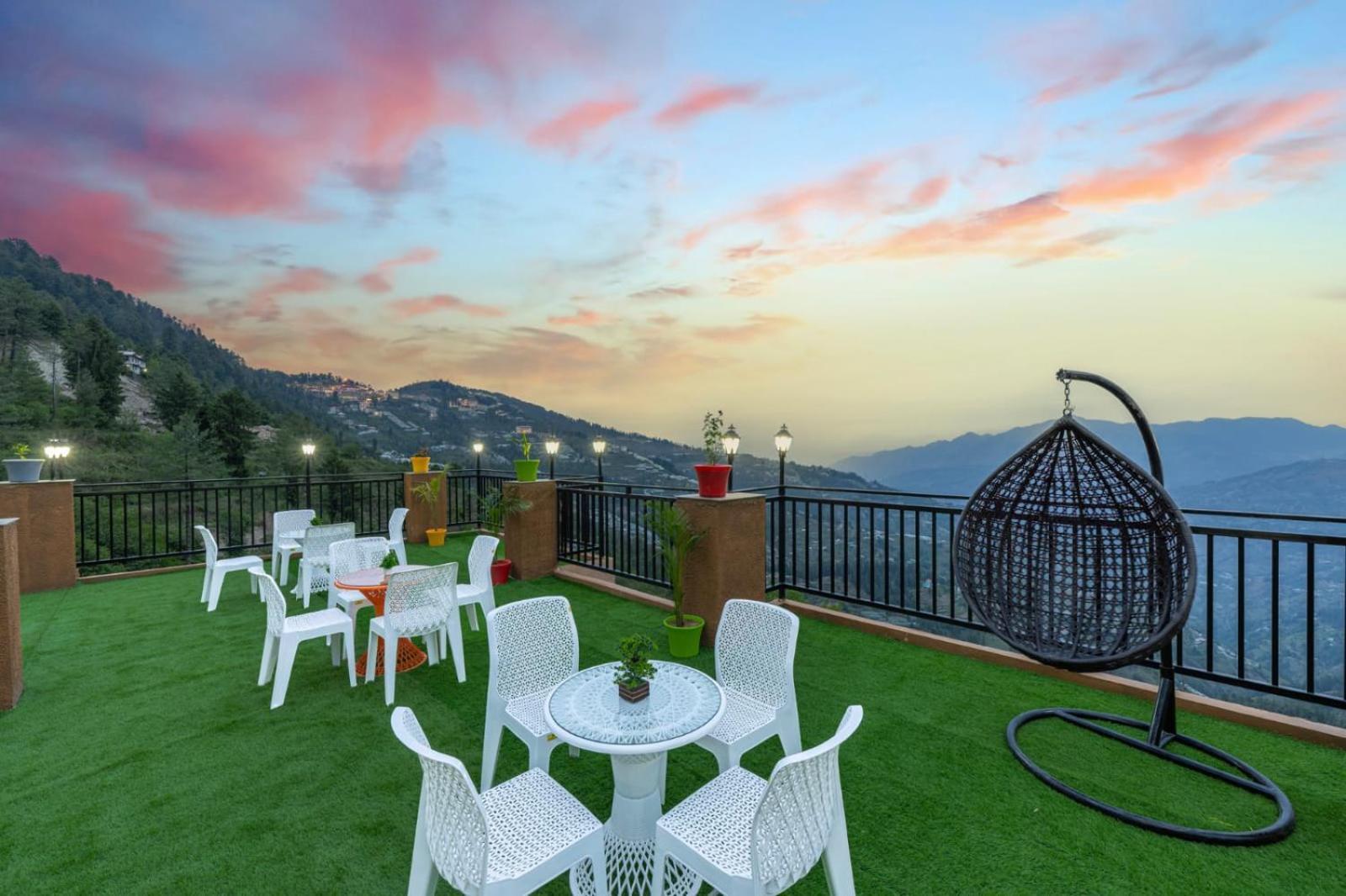 The Countryside Retreat I Vacations I Conference I Mice I Family Events I Open Air Terrace I Sky Bonfire I Kufri By Exotic Stays Shimla Exterior photo